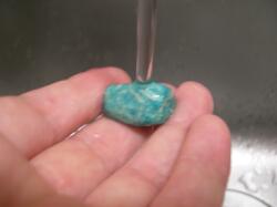 �A�}�]�i�C�g�^���u���𐅂Ő�