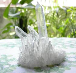 �����N���X�^�[